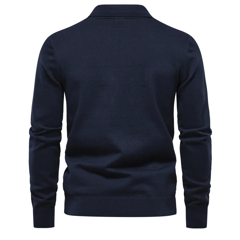 Suéter Masculino Slim Fit em Lã Santinni ST178 - Design sofisticado com gola alta e modelagem ajustada para conforto e elegância.