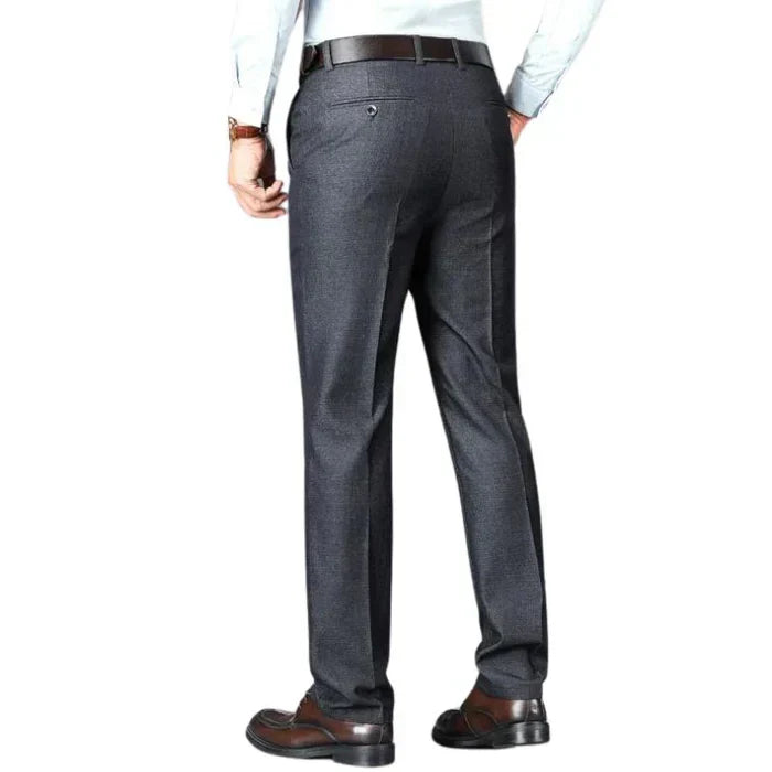 Calça Social Masculina Santinni ST515 - Sofisticação, conforto e caimento perfeito para o uso profissional.

