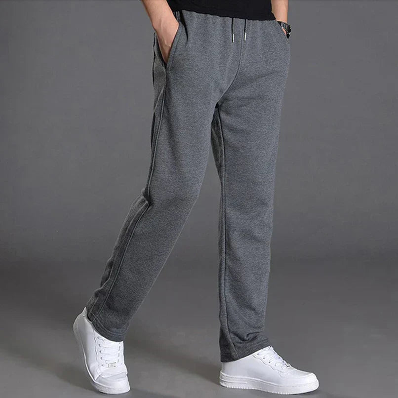 Calça Moletom Masculina Santinni ST068 - Conforto premium, estilo casual e liberdade de movimento.

