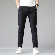 Calça Social Masculina Santinni ST067 - Modelagem slim fit, tecido premium e acabamento refinado.







