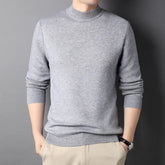 Suéter Masculino em Lã Gola Alta Santinni ST180 - Elegância e conforto para ocasiões sofisticadas.







