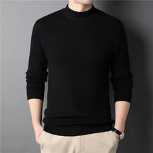 Suéter Masculino em Lã Gola Alta Santinni ST180 - Elegância e conforto para ocasiões sofisticadas.







