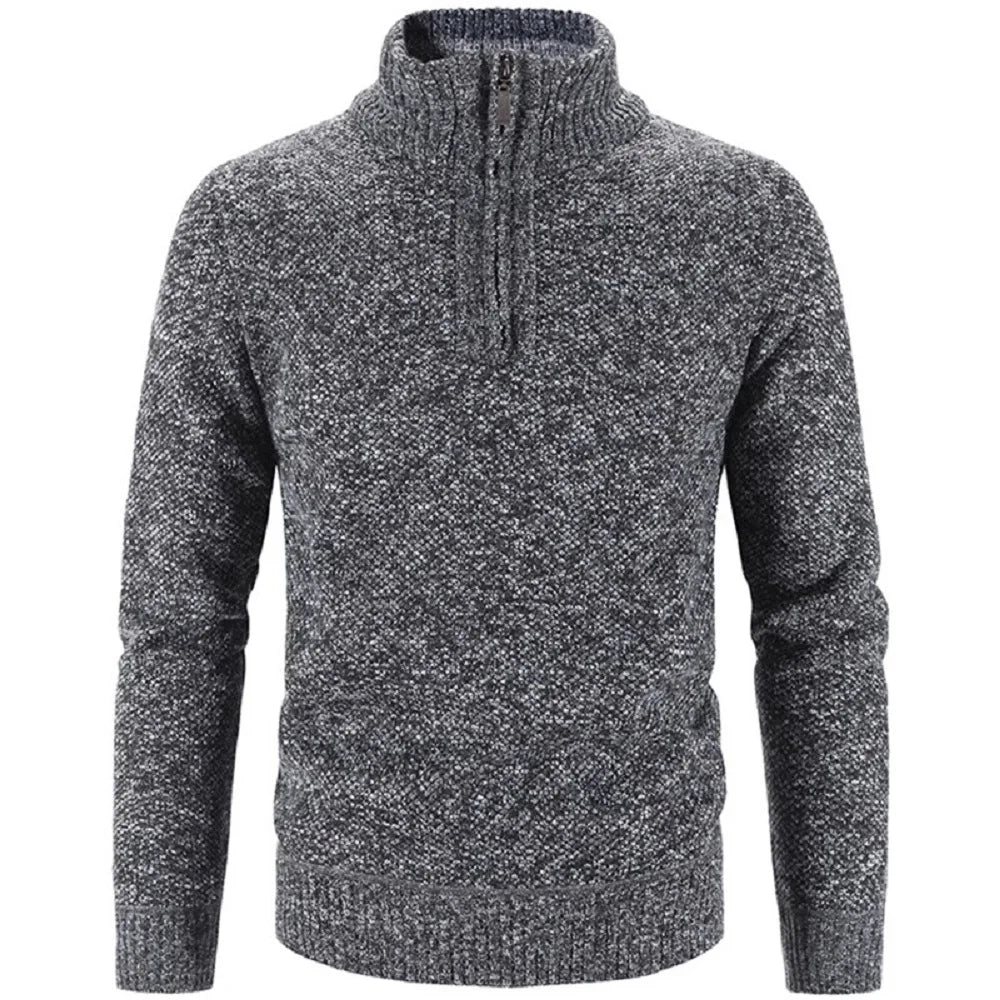 Suéter Masculino Gola Bordado Meio Zíper Santinni ST181 - Design moderno com gola alta, meio zíper e tecido premium.







