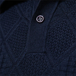 Suéter Masculino Slim Fit em Lã Santinni ST178 - Design sofisticado com gola alta e modelagem ajustada para conforto e elegância.








